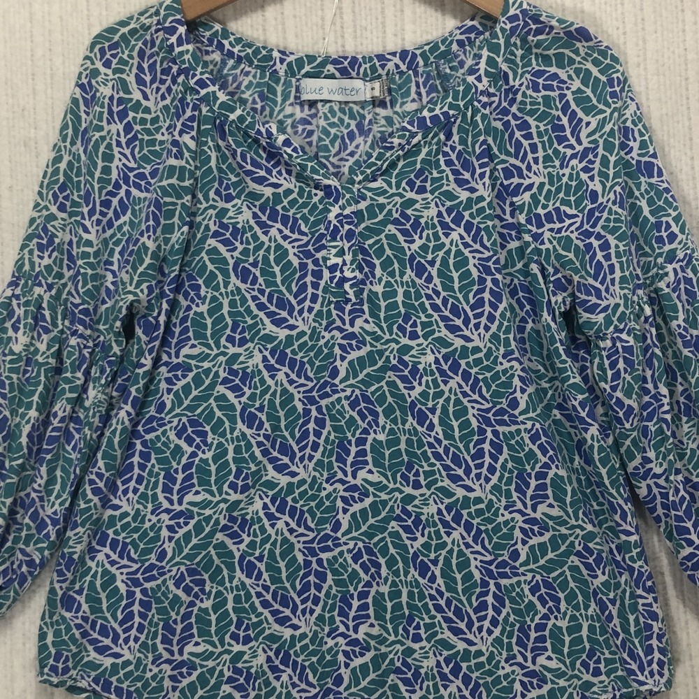 Blue Water Women's Leaf Print 3/4 Sleeve Blouse Top Size S